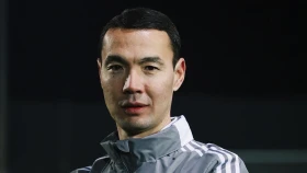 Нурдаулетов против Финонченко. 26 матчей на поле, первый в качестве тренеров. Где смотреть матч «Жетысу» - «Шахтер»