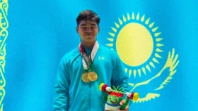 Жумабай Нуржан — Чемпион мира и новый рекордсмен мира