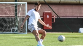 Дінмұхамед Қашкен енді  «Хан Тәңірі» сапында