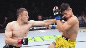Алмахан проиграл третий бой в UFC