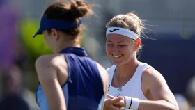 Анна Данилина с Марией Боузковой вышли во второй круг Уимблдона (видео)