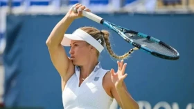 Юлия Путинцева с победы стартовала на Australian Open