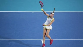 Елена Рыбакина - о матче с Пегулой: важно хорошо подавать