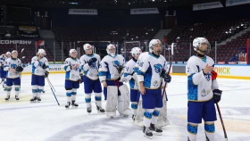 «Снежные Барсы» проиграли первый матч после смены тренера