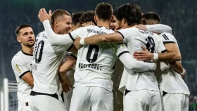 Боруссия забила три гола и вышла в 1/8 финала Кубка (видео)