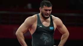 Казахстанский тяжеловес стал чемпионом мира по греко-римской борьбе