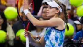 Рыбакина о выходе в четвертьфинал: чувствую себя прекрасно