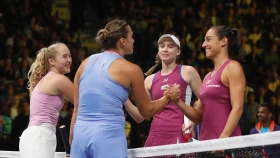 Рыбакина в финале турнира в ОАЭ проиграла первой ракетке мира (видео)