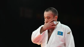 Абылайхан Жұбаназар Париж Олимпиадасындағы алғашқы белдесуінде жеңілді