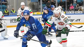 Барыс cнова уступил Ак Барсу