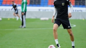 «Тобол» продлил контракт со своим воспитанником Бейбитом Галымом