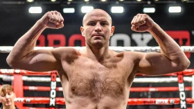 Бой Ивана Дычко перенесли на неопределенное время