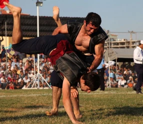 V ДҮНИЕЖҮЗІЛІК КӨШПЕНДІЛЕР ОЙЫНДАРЫ. АШИРТМАЛА АБА ГЮРЕШИ-ФИНАЛ.