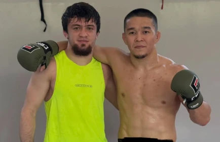 Бежан Ходжалиев: Асу Алмабаев пройдет Джонсона и дойдет до титула UFC