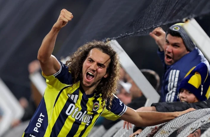 «Фенербахче» «Самсунспордан» жеңісті жұлып алды (видео)