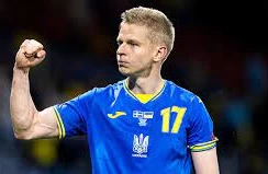 «Бавария» и «Ньюкасл» заинтересованы в приобретении игрока «Арсенала» Зинченко