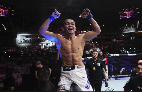 Алмабаев финишировал Переза на турнире UFC в Катаре