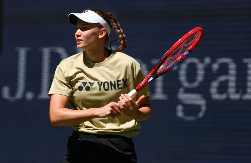 Елена Рыбакина возглавила Live-рейтинг WTA