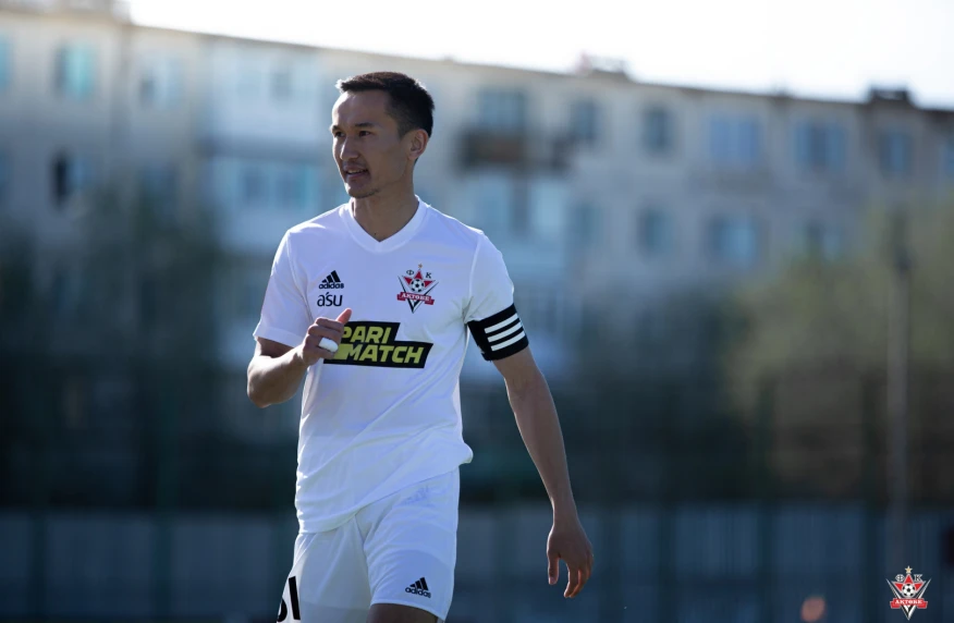 Қазақстандық ойыншы екі айға футболдан тыс қалды