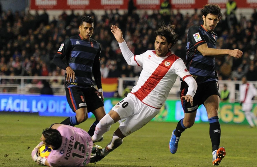 Тарих қарсы, бірақ үміт бар: «Гранада» — «Райо Вальекано» матчының тікелей эфирі