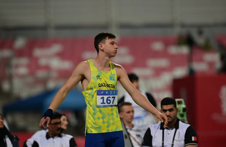Жеңіл атлет Максим Сажнев Қазақстан рекордын жаңартып, U20 әлем чемпионатының финалына шықты