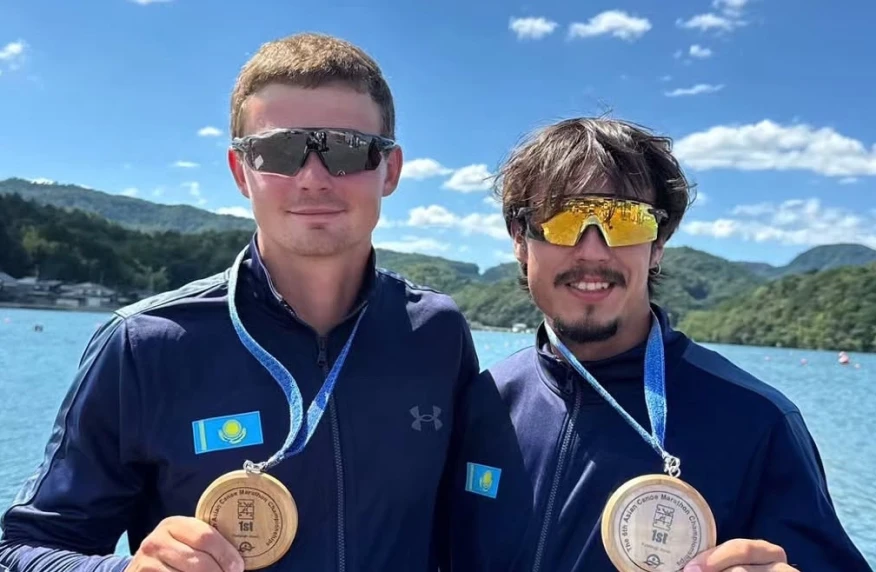 Казахстанские гребцы завоевали два "золота" на чемпионате Азии в Японии