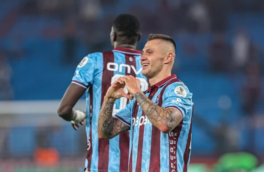 «Трабзонспор» одержал вторую подряд победу в Суперлиге (видео)