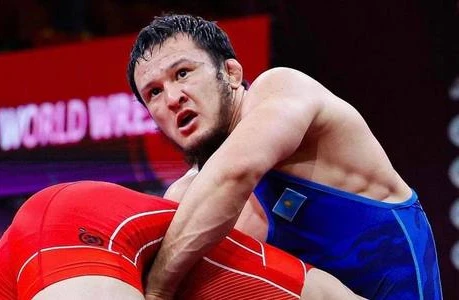 Чемпион Азии по борьбе из Казахстана попался на допинге и получил дисквалификацию