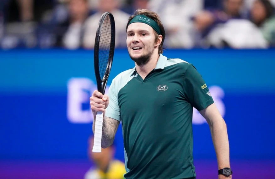 Бублик вышел во второй круг US OPEN