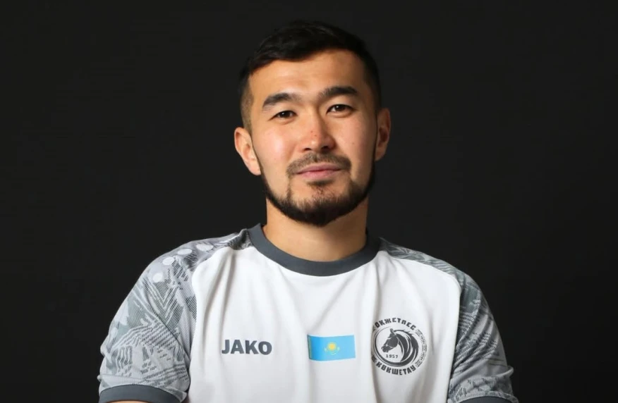 «Оқжетпес» тәжірибелі футболшымен келісімшартқа қол қойды