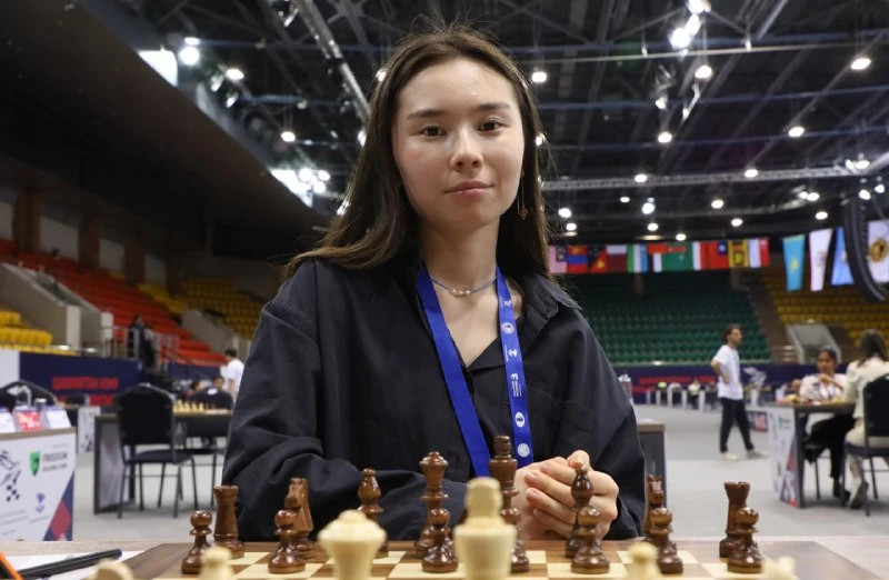 Амина Каирбекова досрочно выиграла чемпионат Казахстана по шахматам среди женщин