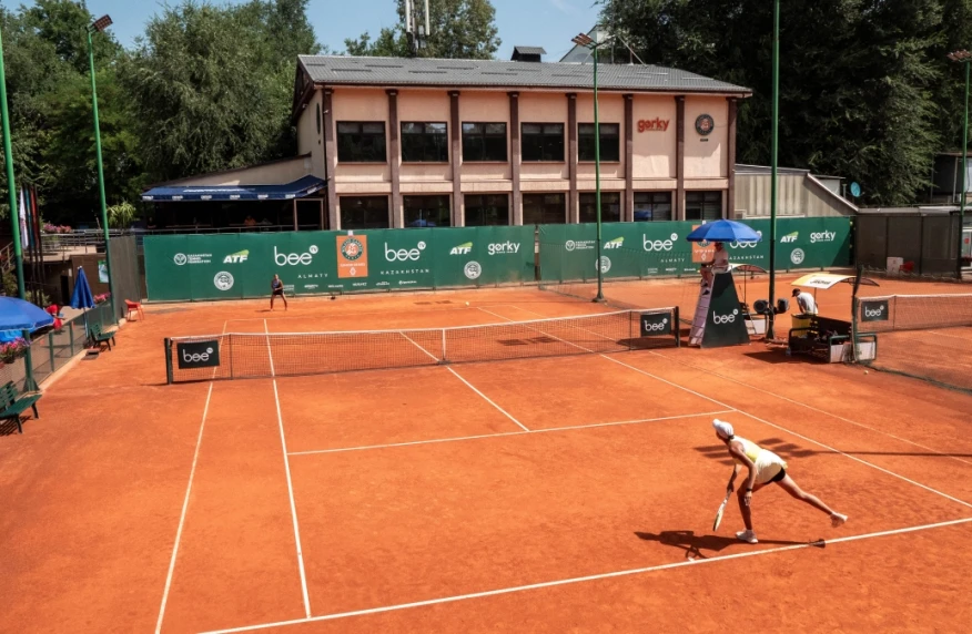 Қазақстандық теннисшілер «Roland-Garros Junior Series» финалына жолдама үшін таласады