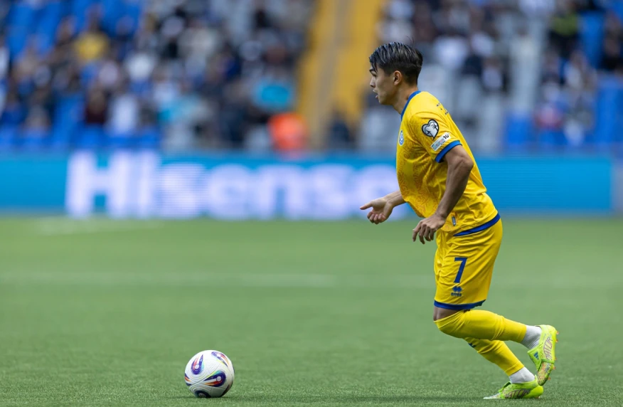 Кенжебек подпишет долгосрочный контракт с «Ахматом»