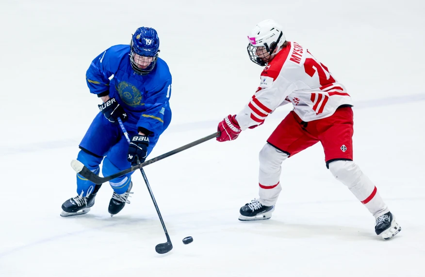 Разгром хозяев и вторая победа Казахстана