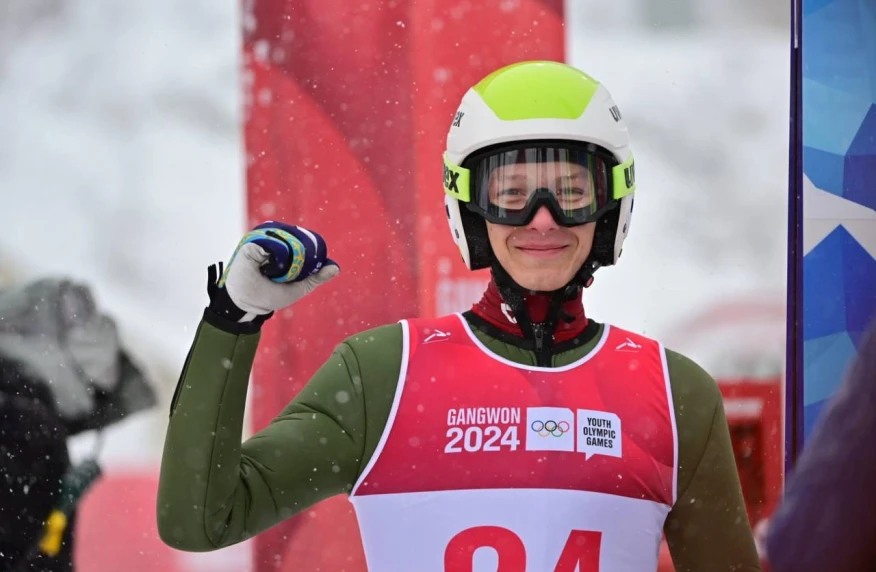 Илья Мизерных показал лучший результат в истории Казахстана в прыжках на лыжах с трамплина