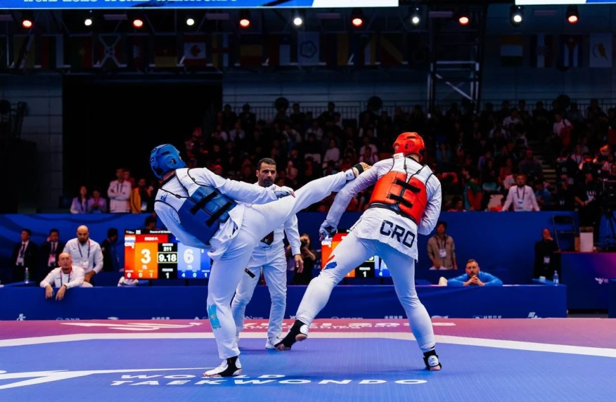 Таеквондист Бейбарыс Каблан завоевал золотую медаль молодежного чемпионата мира