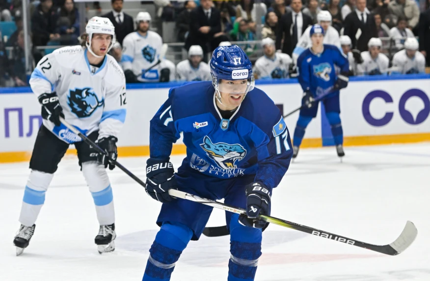 Барыс заключил новые контракты с рядом хоккеистов