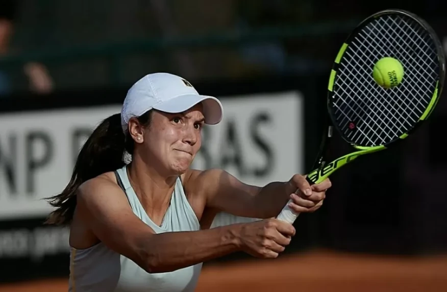 Данилина вышла в полуфинал турнира в Ухане