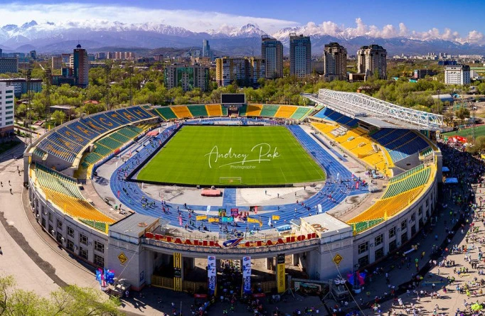 Центральный стадион Алматы закроют на ремонт