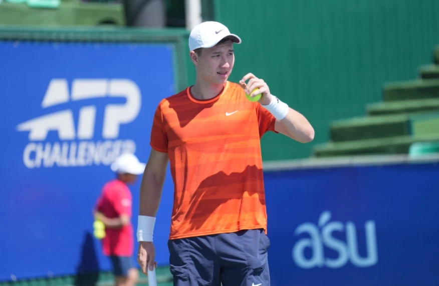 Бейбит Жукаев выиграл «казахстанское дерби» на ATP Challenger 50 в Астане