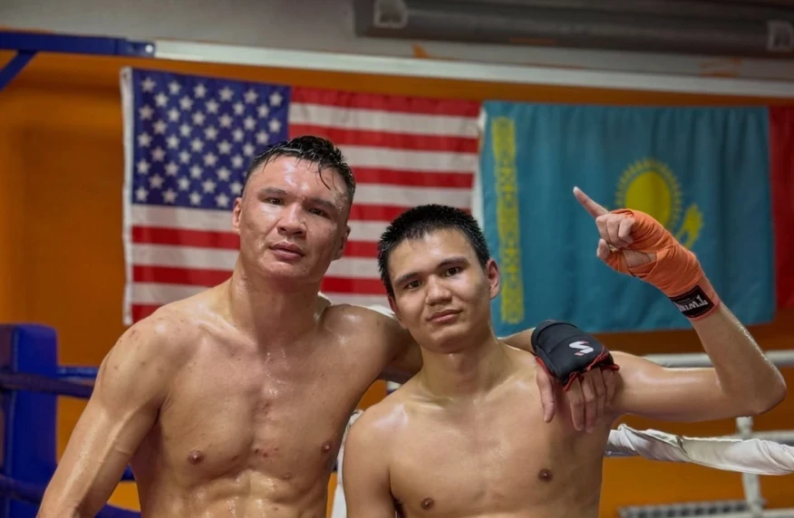 Жансерік Жақсыгүлұлы: Оның артықшылығы – команда, менікі – қайсар рух. Мен белбеу үшін бара жатырмын