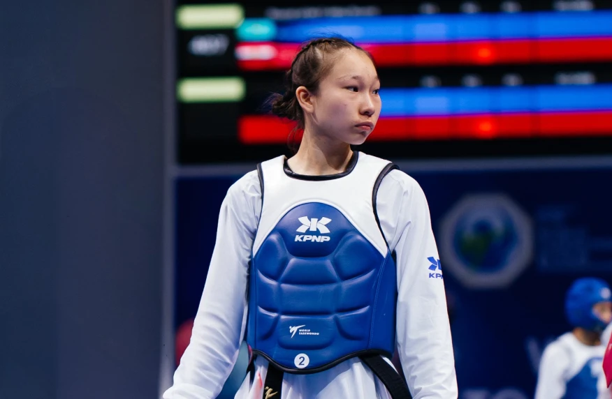 Казахстанская таеквондистка Айым Серикбаева вышла в финал Чемпионата мира среди юниоров