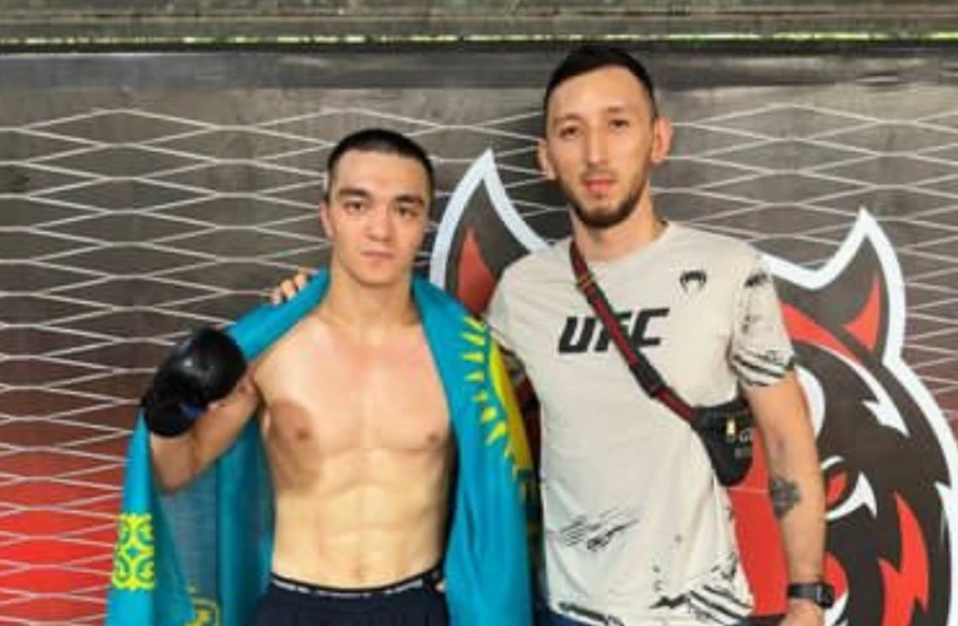 Абылайхан Шарапов выиграл бой за 11 секунд