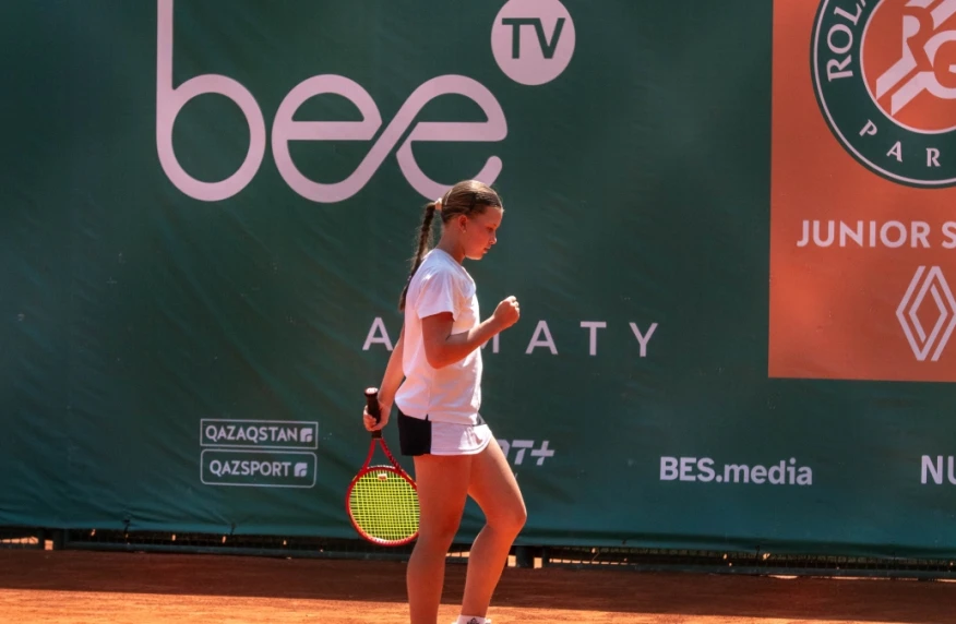 Казахстанские юниоры вышли в полуфиналы отбора «Roland Garros Junior Series»