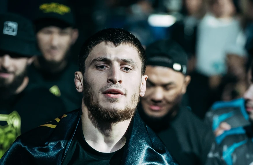 Тамирлан Саралапов о главных боях турнира NAIZA 82: Думаю, что Линарес и Кабардиев победят по очкам