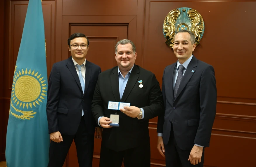 Sport+ Qazaqstan бас редакторы «Ақпарат саласының үздігі» төсбелгісімен марапатталды