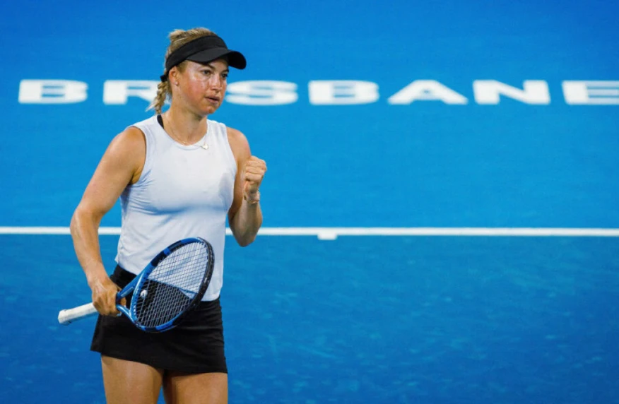 Юлия Путинцева вышла в четвертьфинал турнира в Аделаиде