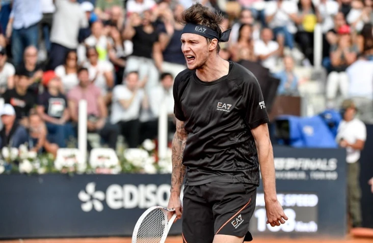 Александр Бублик Мадридтегі турнирде жеңіске жетті