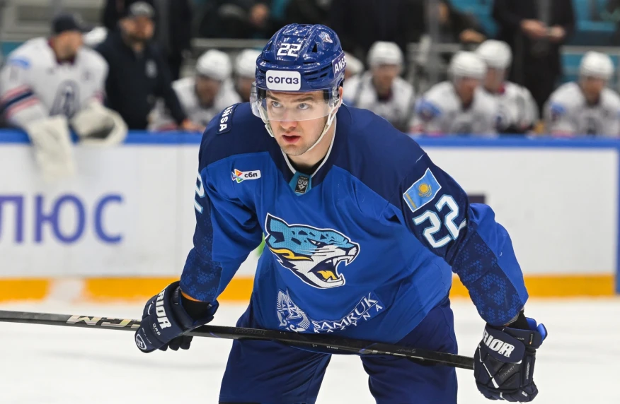 Барыс объявил о подписании нападающего сборной Казахстана