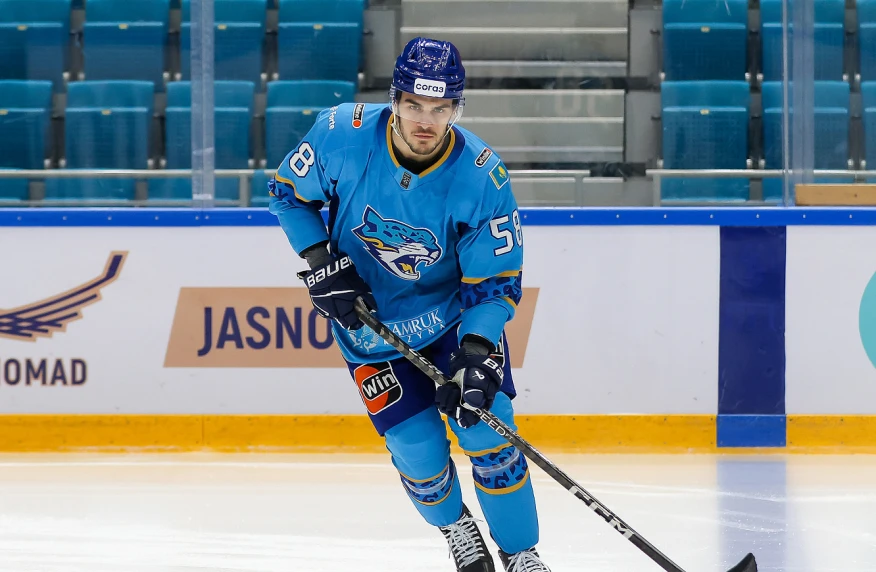 «Барыс» решил расстаться с защитником